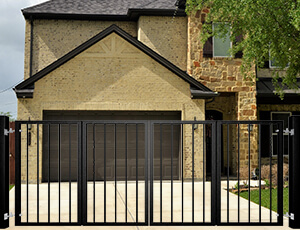Bi-Fold Gates