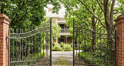 Automatic Gates & Garage Doors
